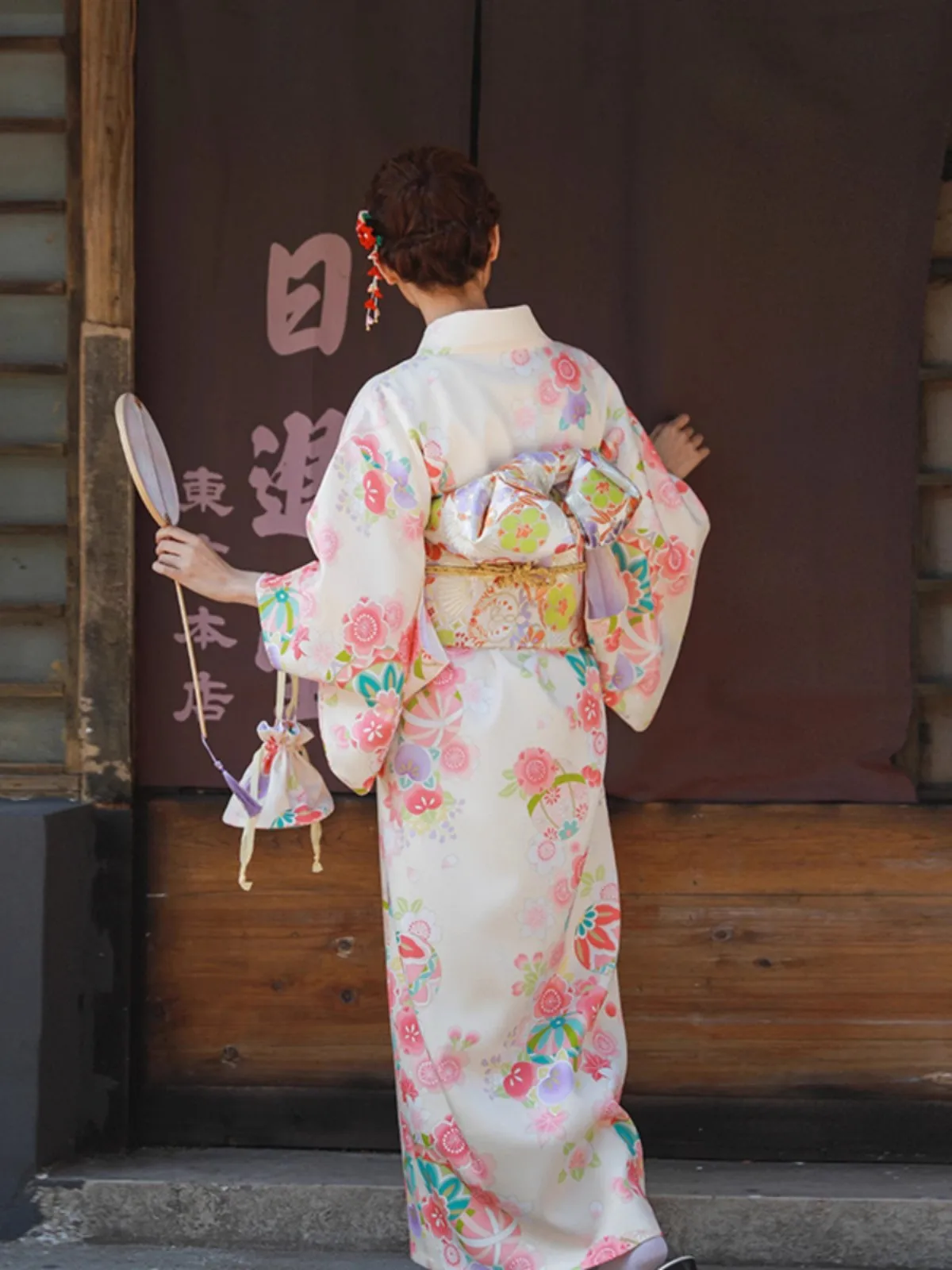 Women Modified Kimono with Han - Photography Lighting For Clothing recensione e prezzo