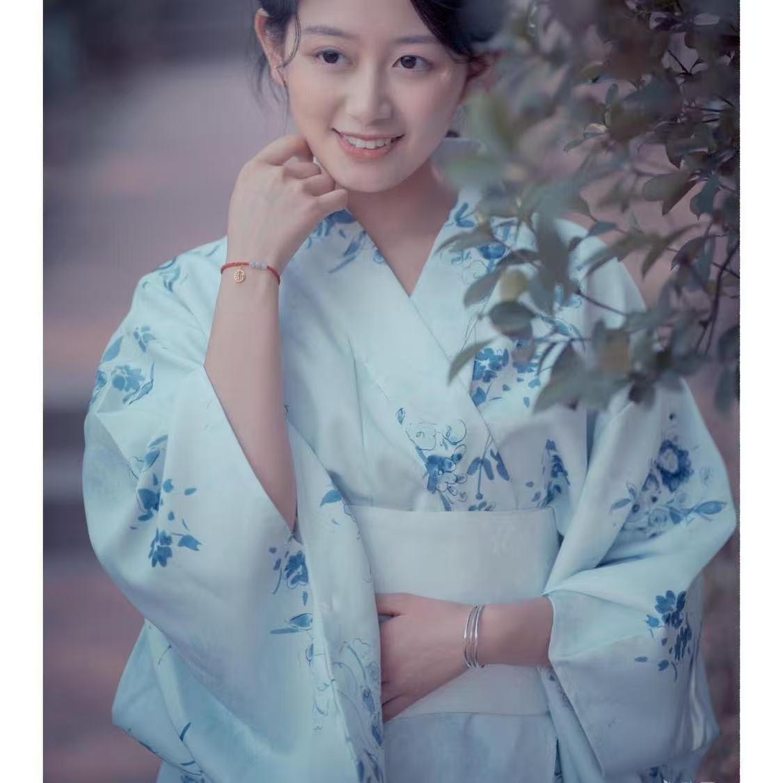 Light Blue Kimono Women's Trad - Photography Lighting For Clothing recensione e prezzo