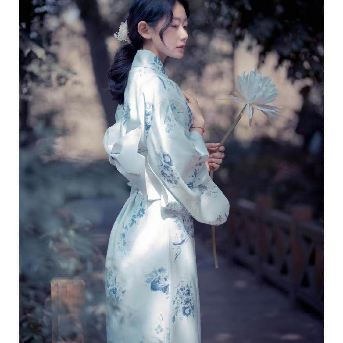 Light Blue Kimono Women's Trad - Photography Lighting For Clothing recensione e prezzo