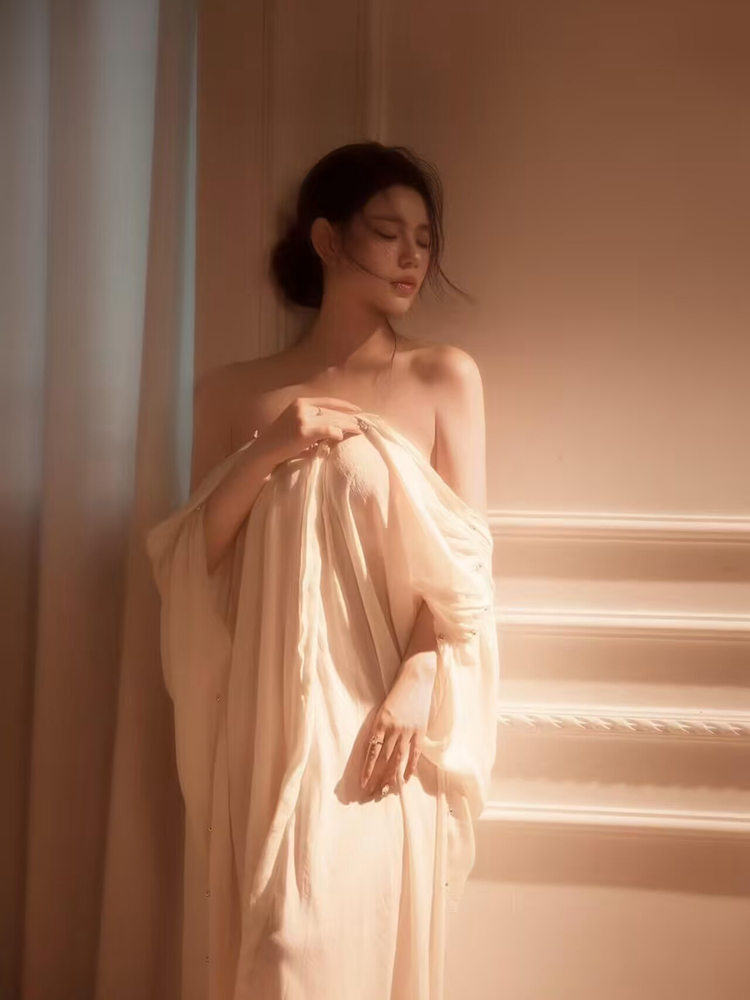Studio New Style Girl Atmosphe - Photography Lighting For Clothing recensione e prezzo